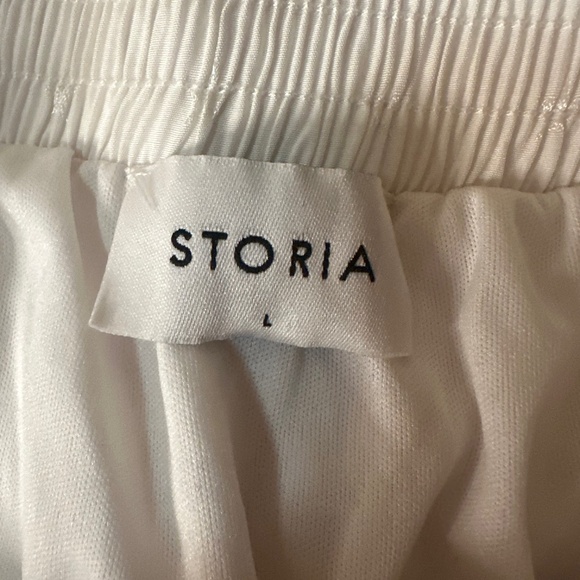 Storia Ruffle Star Skirt - Picture 2 of 2